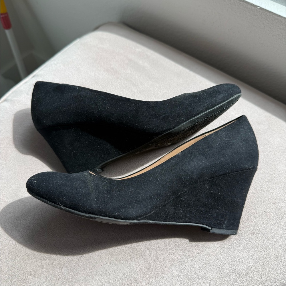 Classic Black Suede Wedge Pumps - Women's